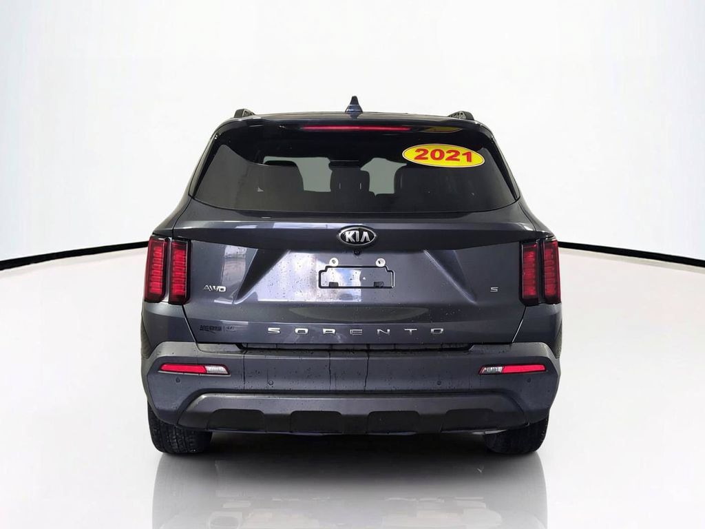 Used 2021 Kia Sorento S w/ Panoramic Sunroof Package AWD/4WD image 6