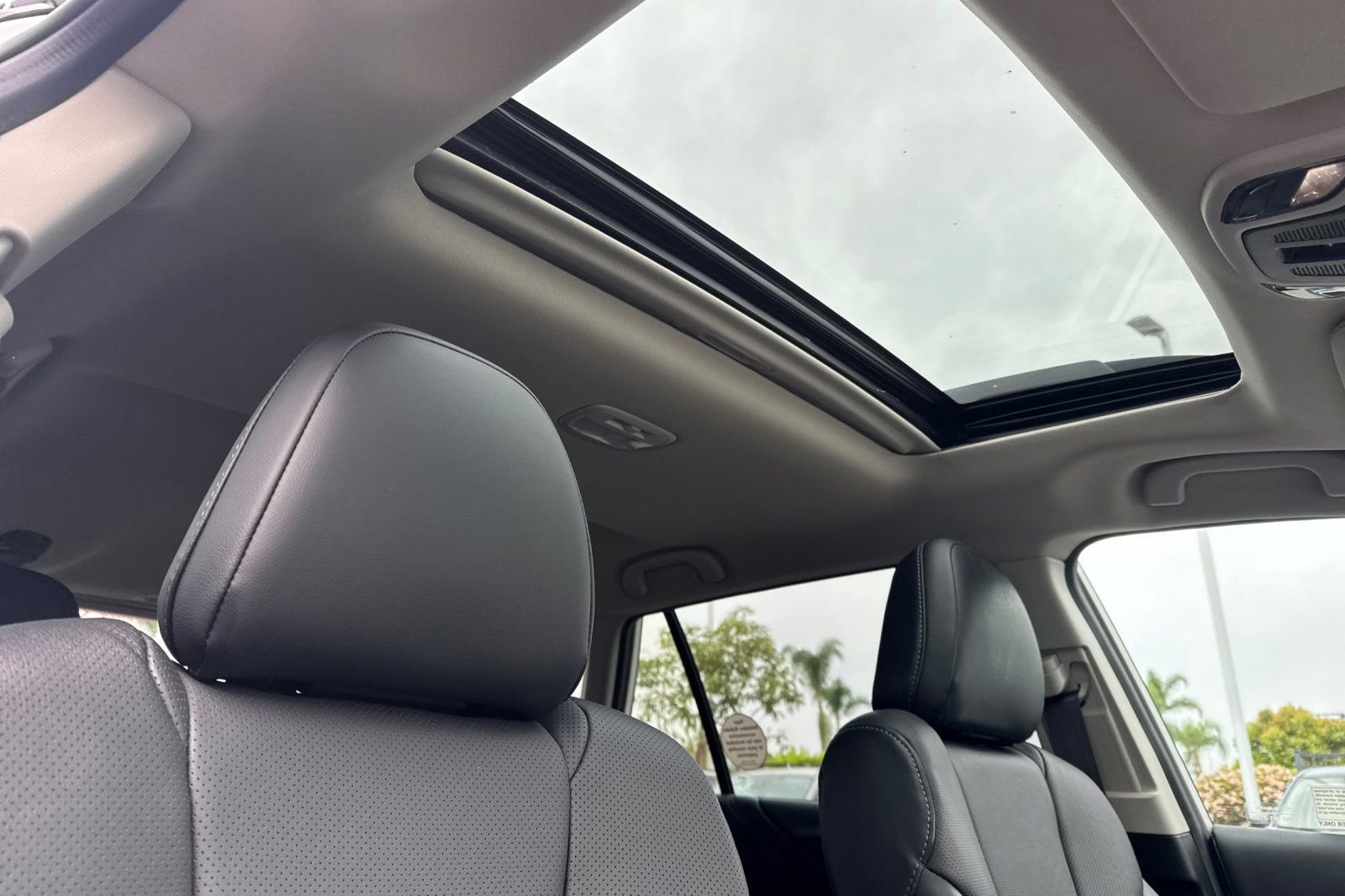 Certified 2025 Subaru Outback Limited image 20