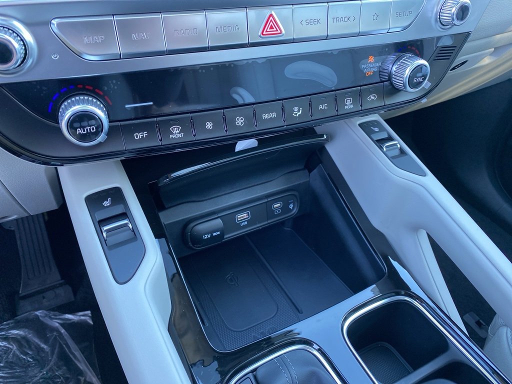 New 2025 Kia Telluride S image 20