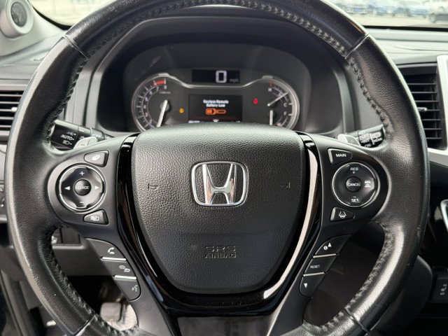 Used 2016 Honda Pilot Touring image 19
