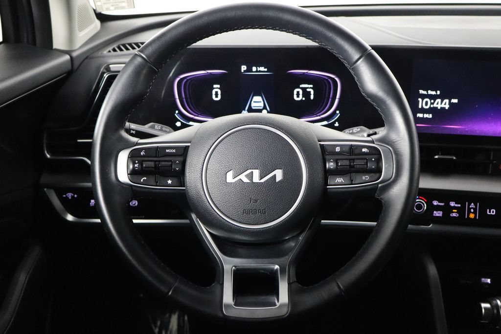Used 2025 Kia Sportage EX FWD image 7