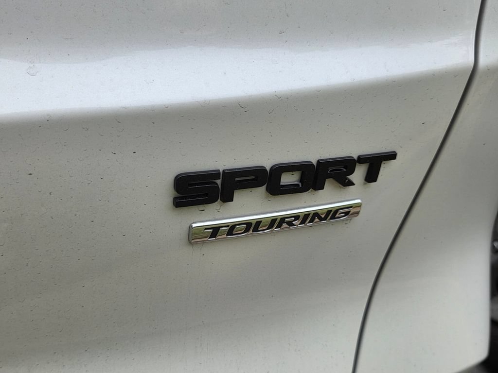 Used 2025 Honda CR-V Sport Touring image 9