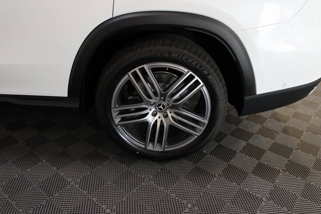 New 2026 Mercedes-Benz GLS 450 4MATIC image 10