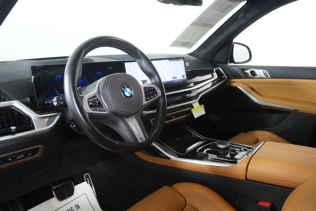 Certified 2024 BMW X7 xDrive40i w/ M Sport Package AWD/4WD image 13