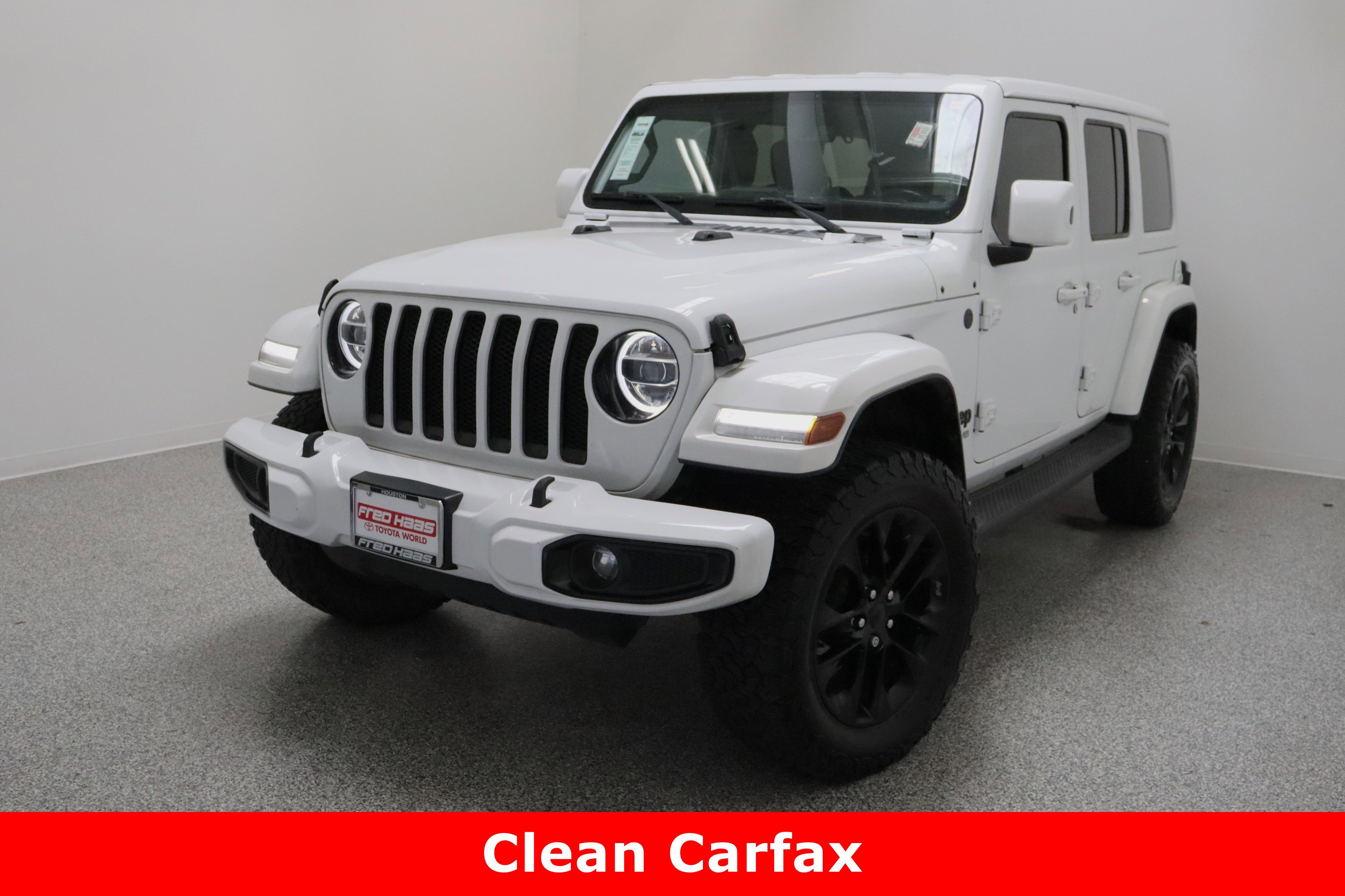 Used 2020 Jeep Wrangler Unlimited Sahara image 2