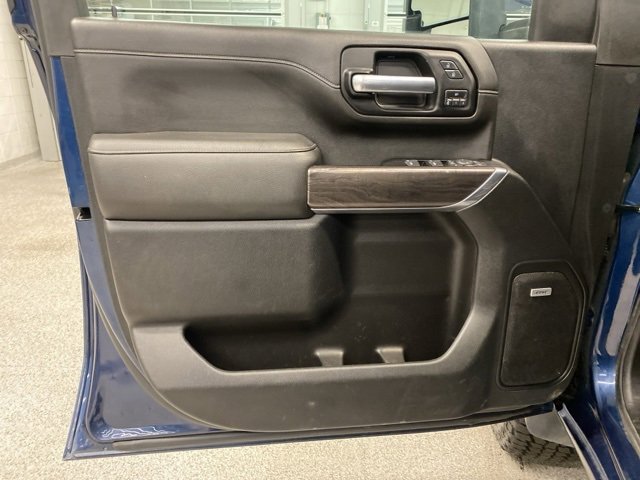 Used 2020 Chevrolet Silverado 3500 LTZ w/ LTZ Premium Package image 31