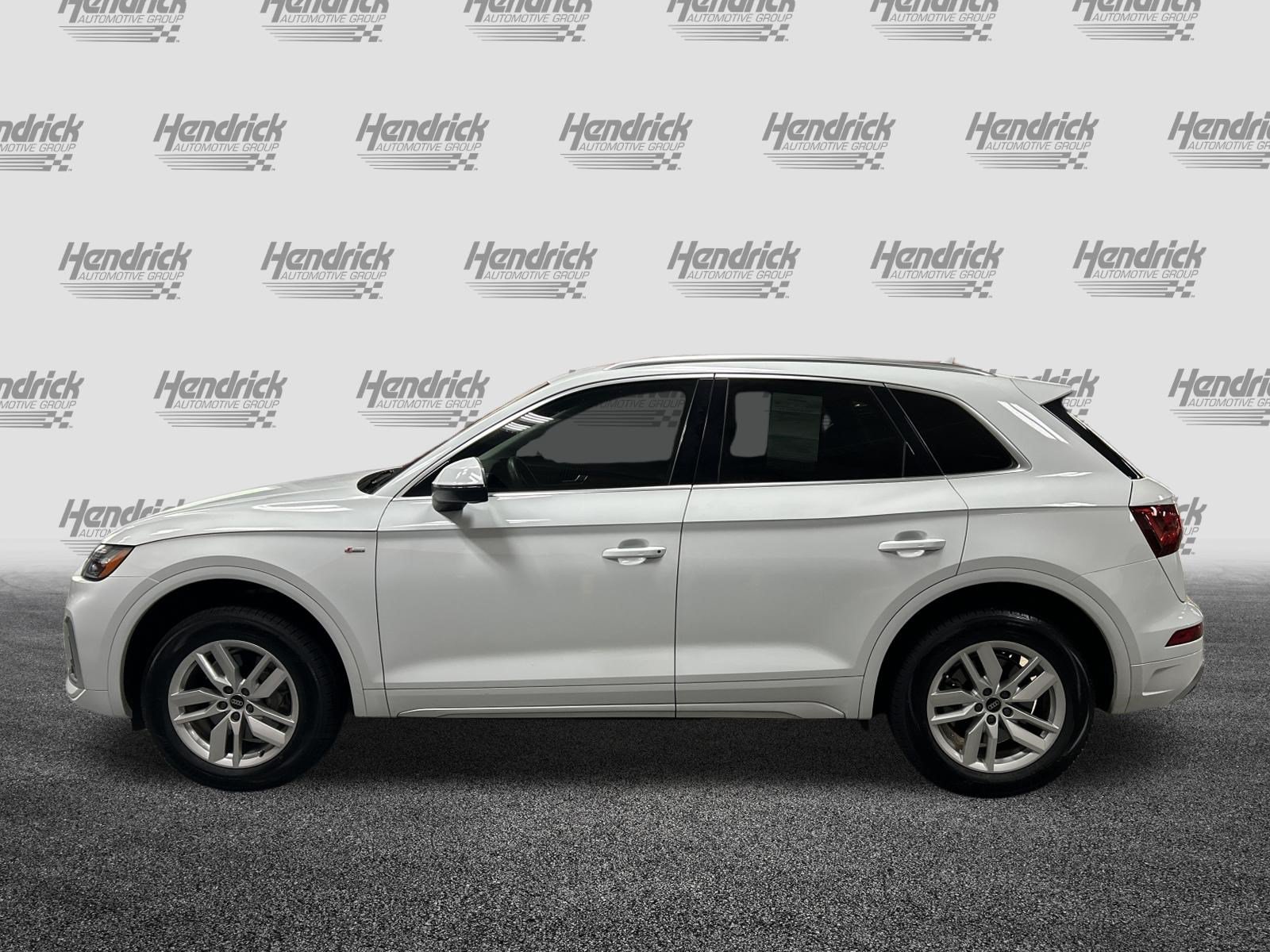 Used 2023 Audi Q5 2.0T Premium w/ Convenience Package AWD/4WD image 7