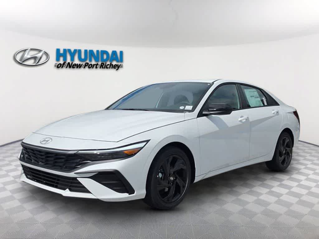 New 2026 Hyundai Elantra SEL Sport FWD image 1