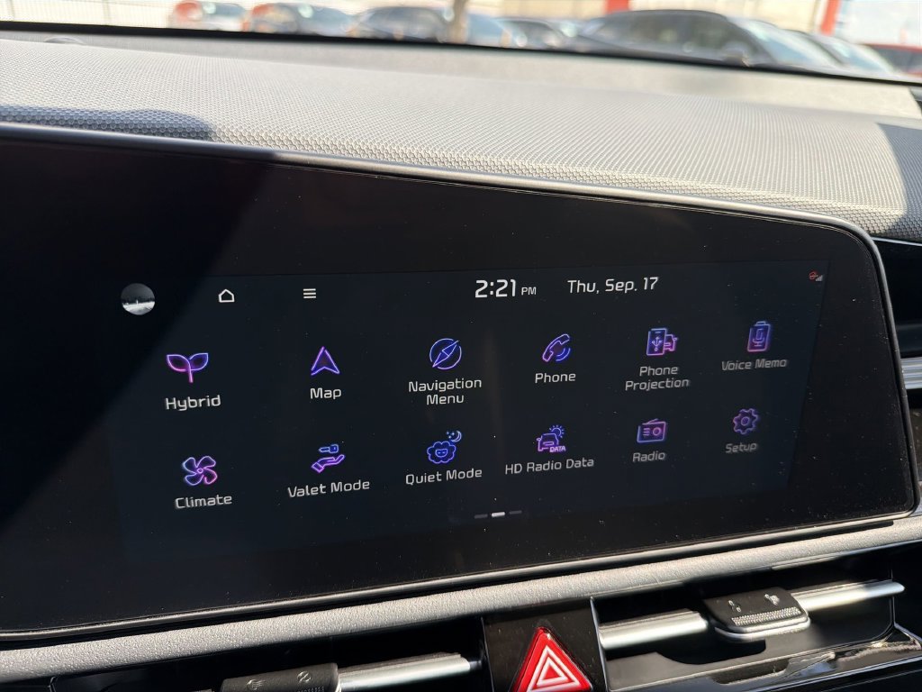 New 2026 Kia Niro EX FWD image 13