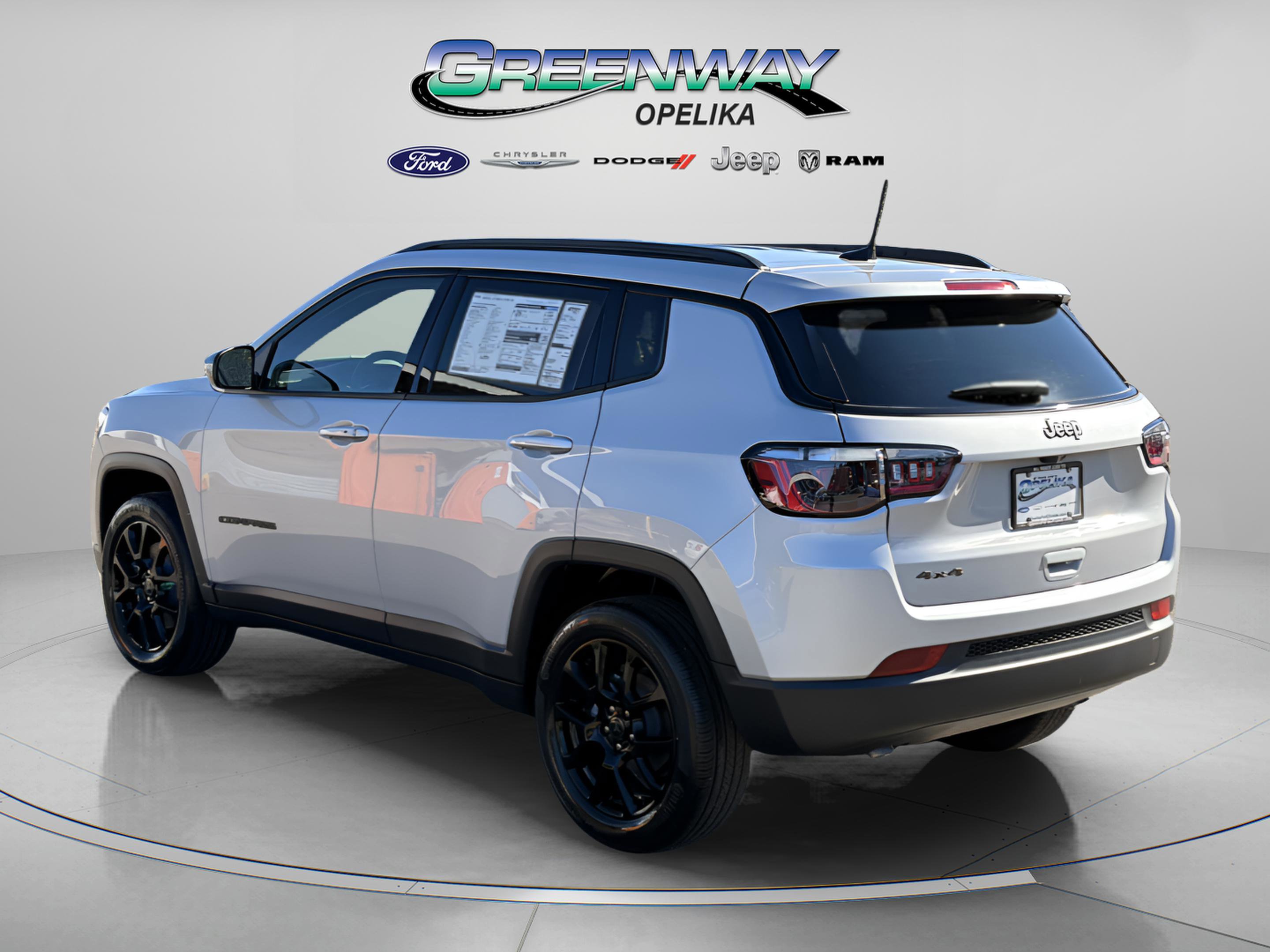 New 2026 Jeep Compass Latitude image 5