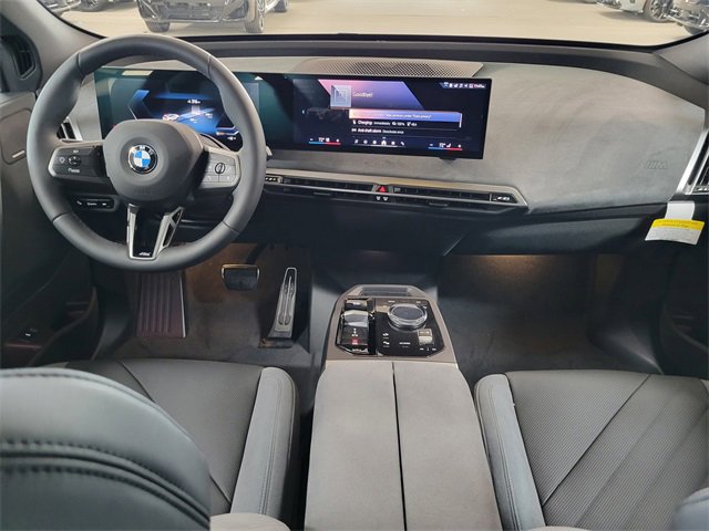 New 2026 BMW iX xDrive60 w/ M Sport Package image 7
