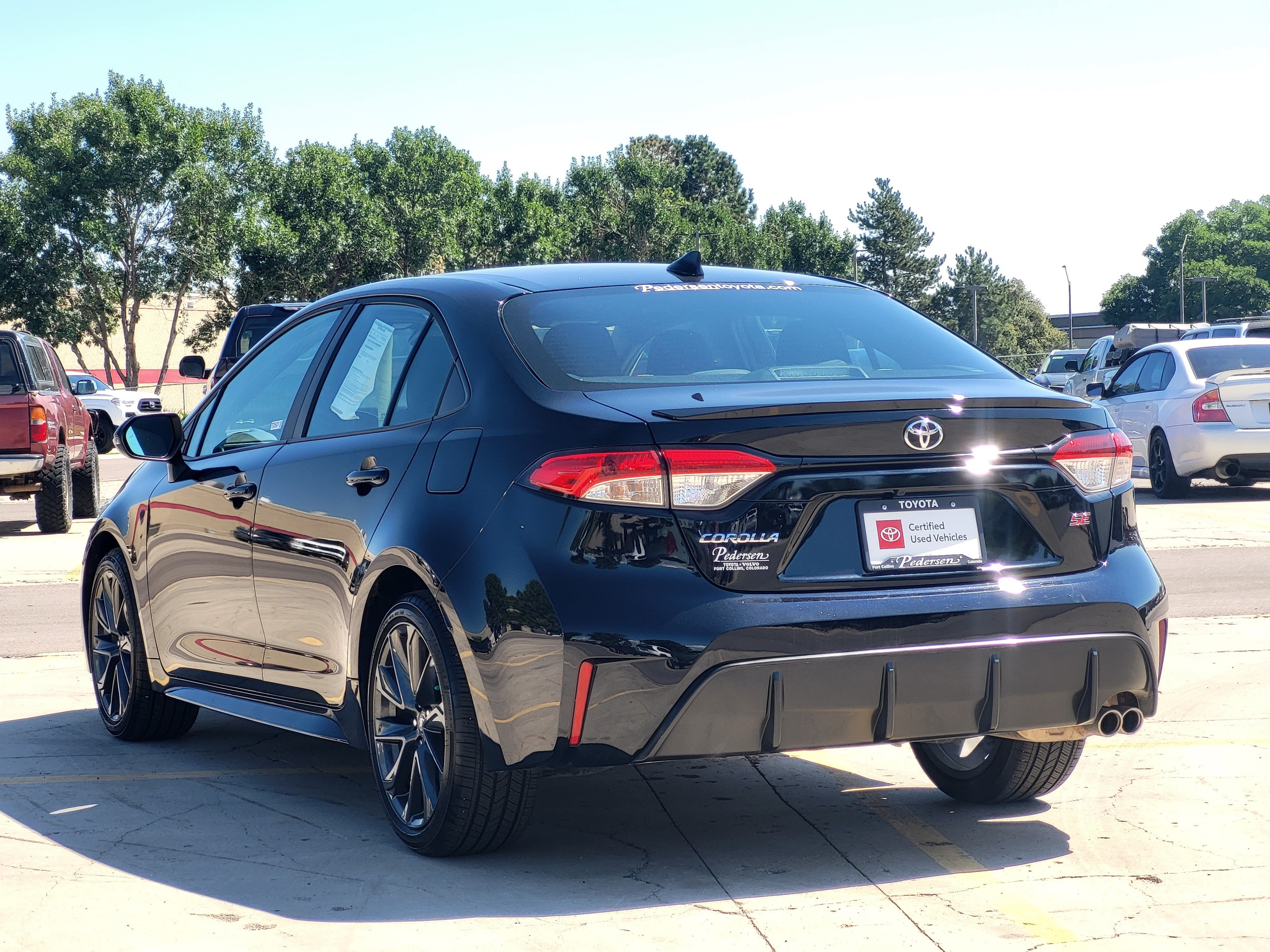 Certified 2026 Toyota Corolla SE FWD image 3