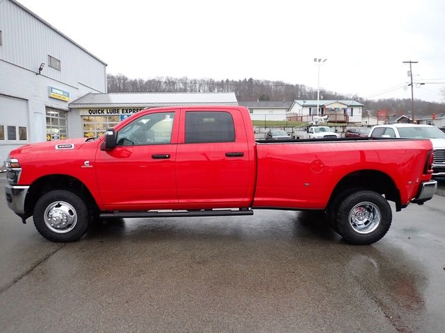 New 2026 RAM 3500 Tradesman image 2