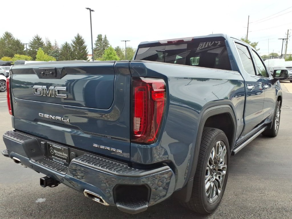 Used 2024 GMC Sierra 1500 Denali Ultimate AWD/4WD image 6