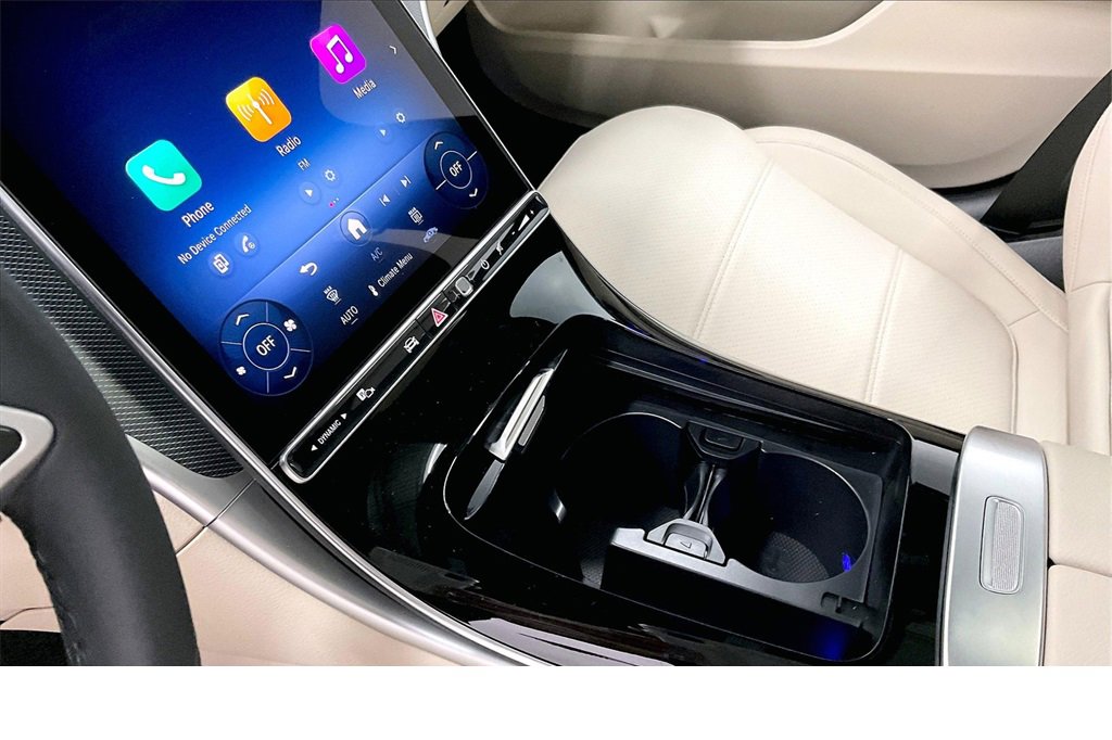 New 2025 Mercedes-Benz C 300 4MATIC Sedan image 7