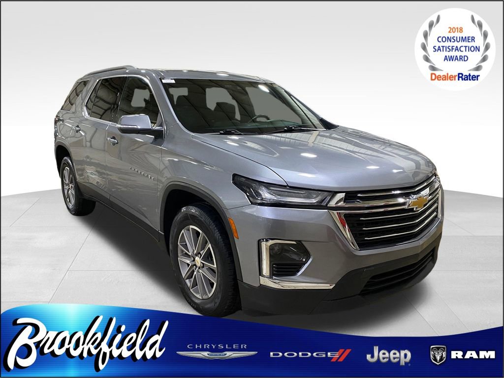 Used 2023 Chevrolet Traverse LT image 1