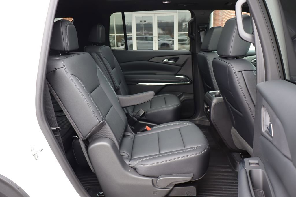 New 2026 Chevrolet Traverse LT w/ Sun and Wheel Package image 44