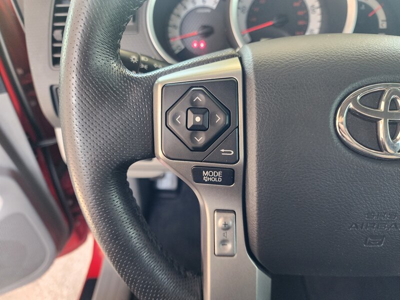 Used 2015 Toyota Tacoma PreRunner w/ TRD Sport Package RWD image 31