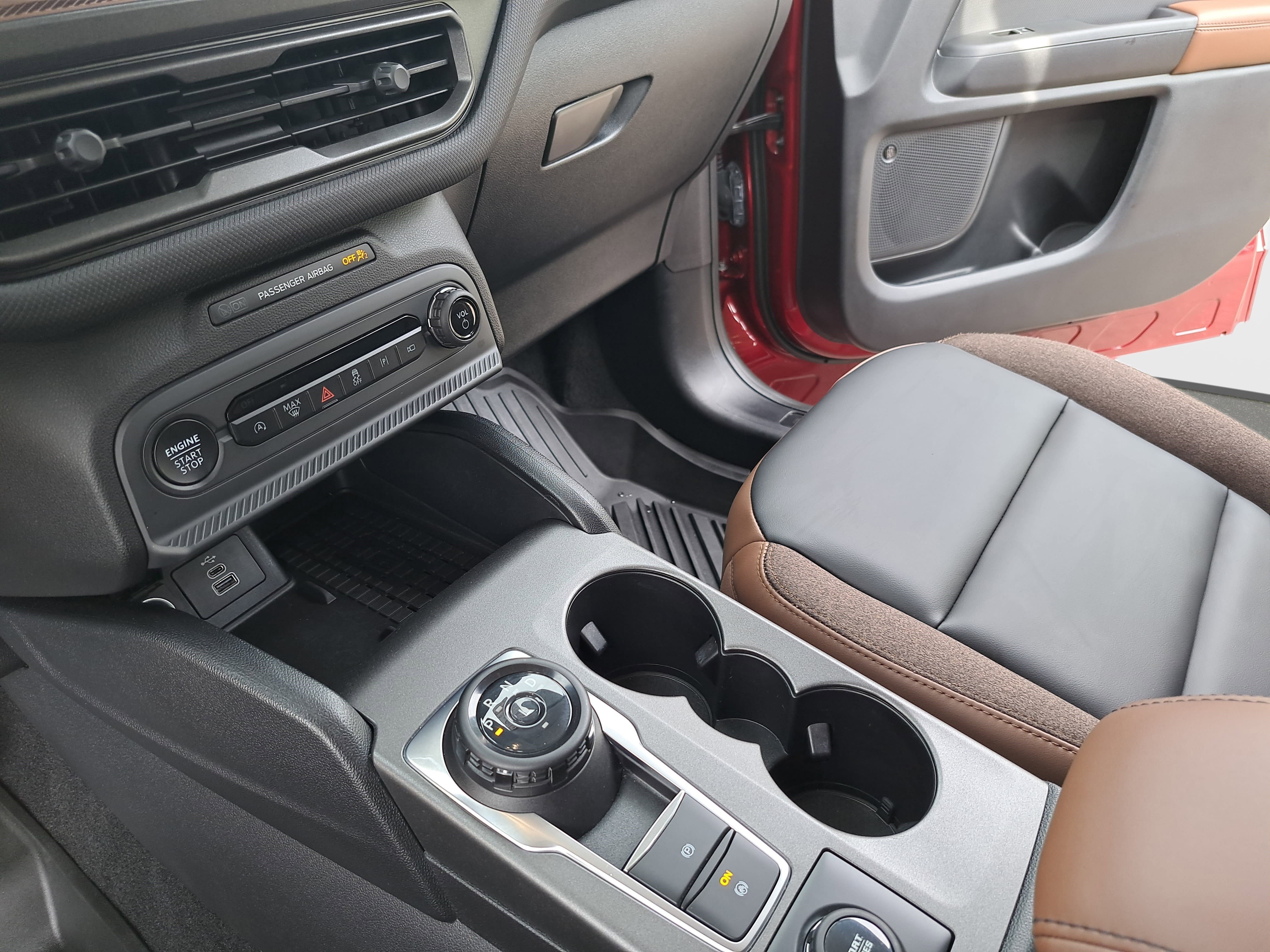 Used 2025 Ford Bronco Sport Outer Banks w/ Outer Banks Tech Package+ image 23