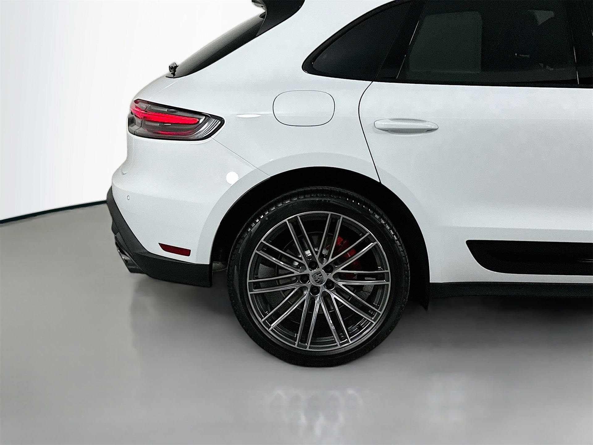 New 2026 Porsche Macan S image 13