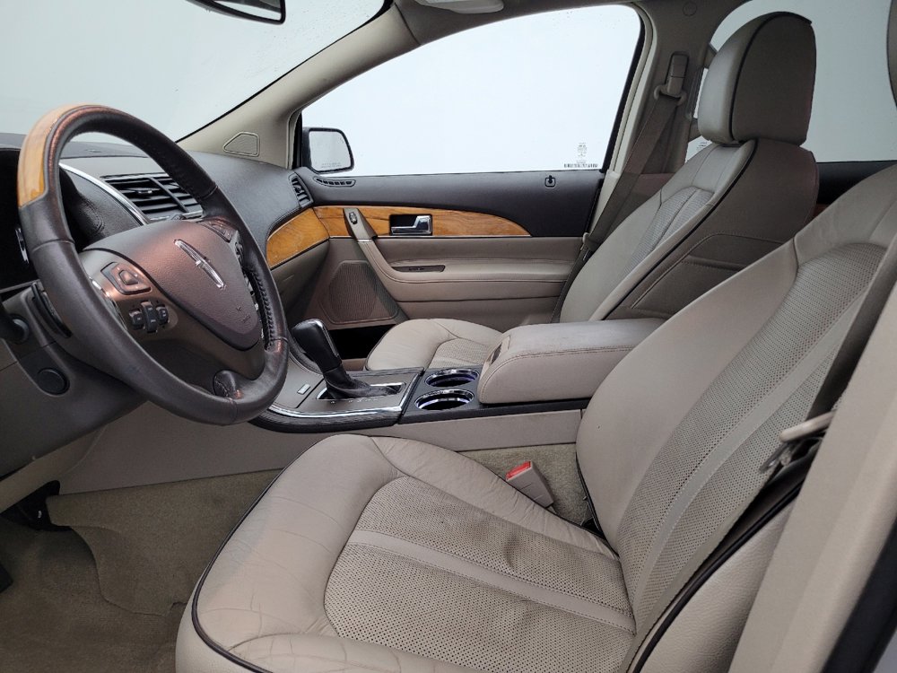 Used 2015 Lincoln MKX FWD w/ Equipment Group 102A image 17