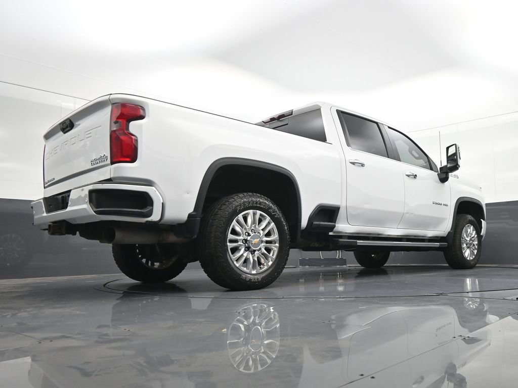 Used 2022 Chevrolet Silverado 2500 High Country AWD/4WD image 29