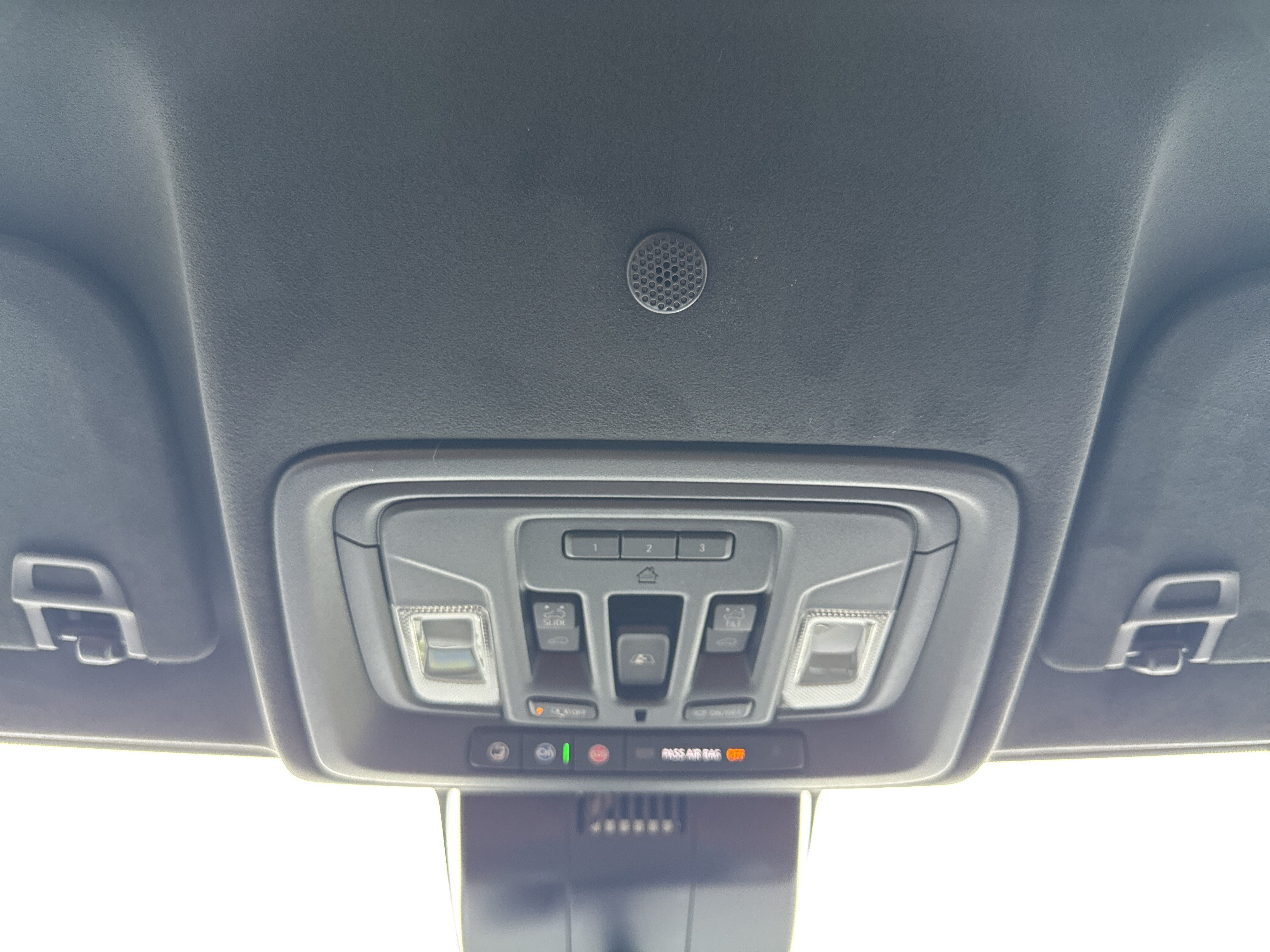 Used 2026 GMC Sierra 3500 Denali Ultimate AWD/4WD image 27