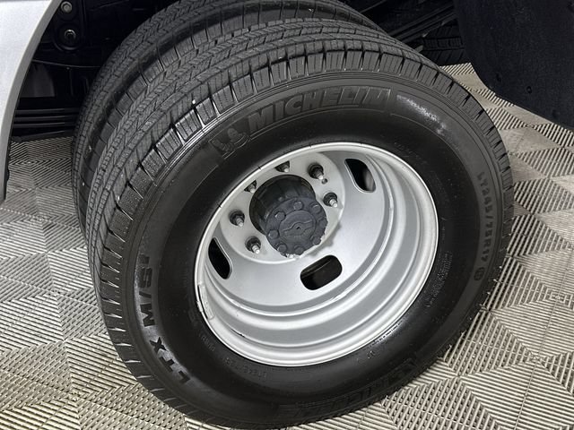 Used 2024 Ford F350 XL AWD/4WD image 34