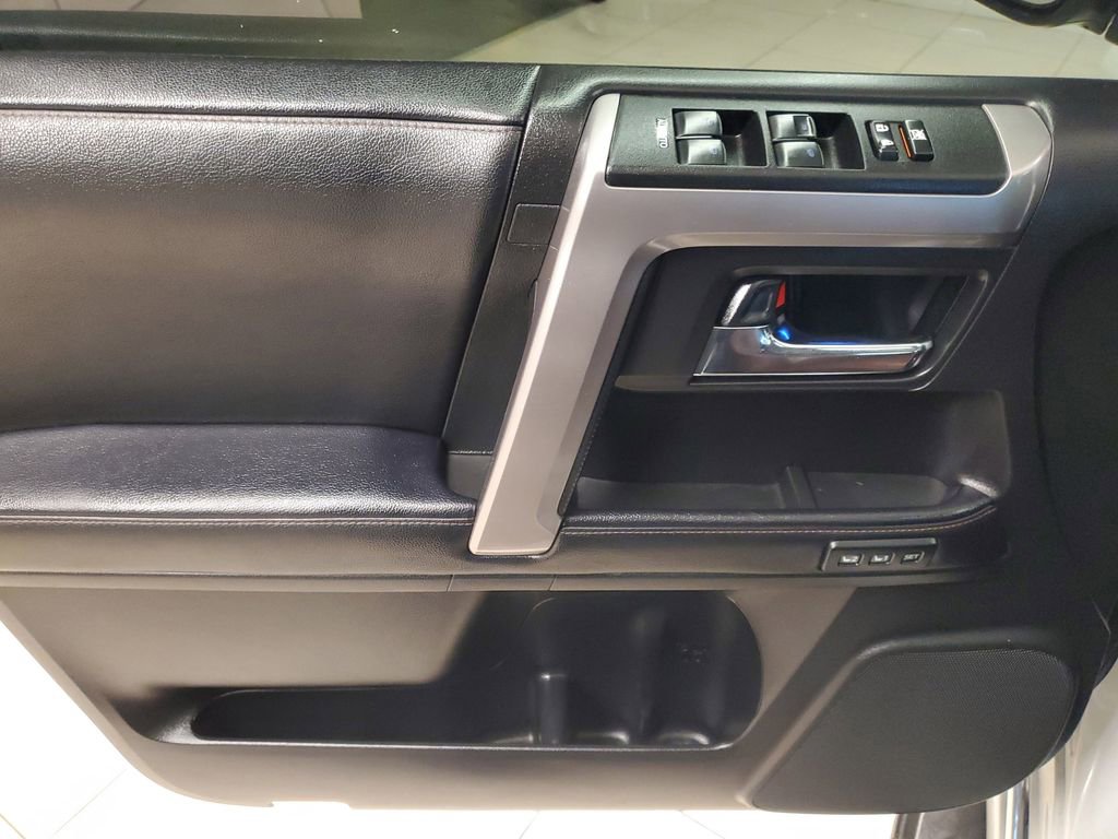 Used 2024 Toyota 4Runner Limited image 18