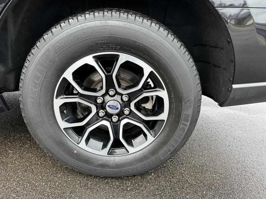 Used 2022 Ford Expedition XLT image 9