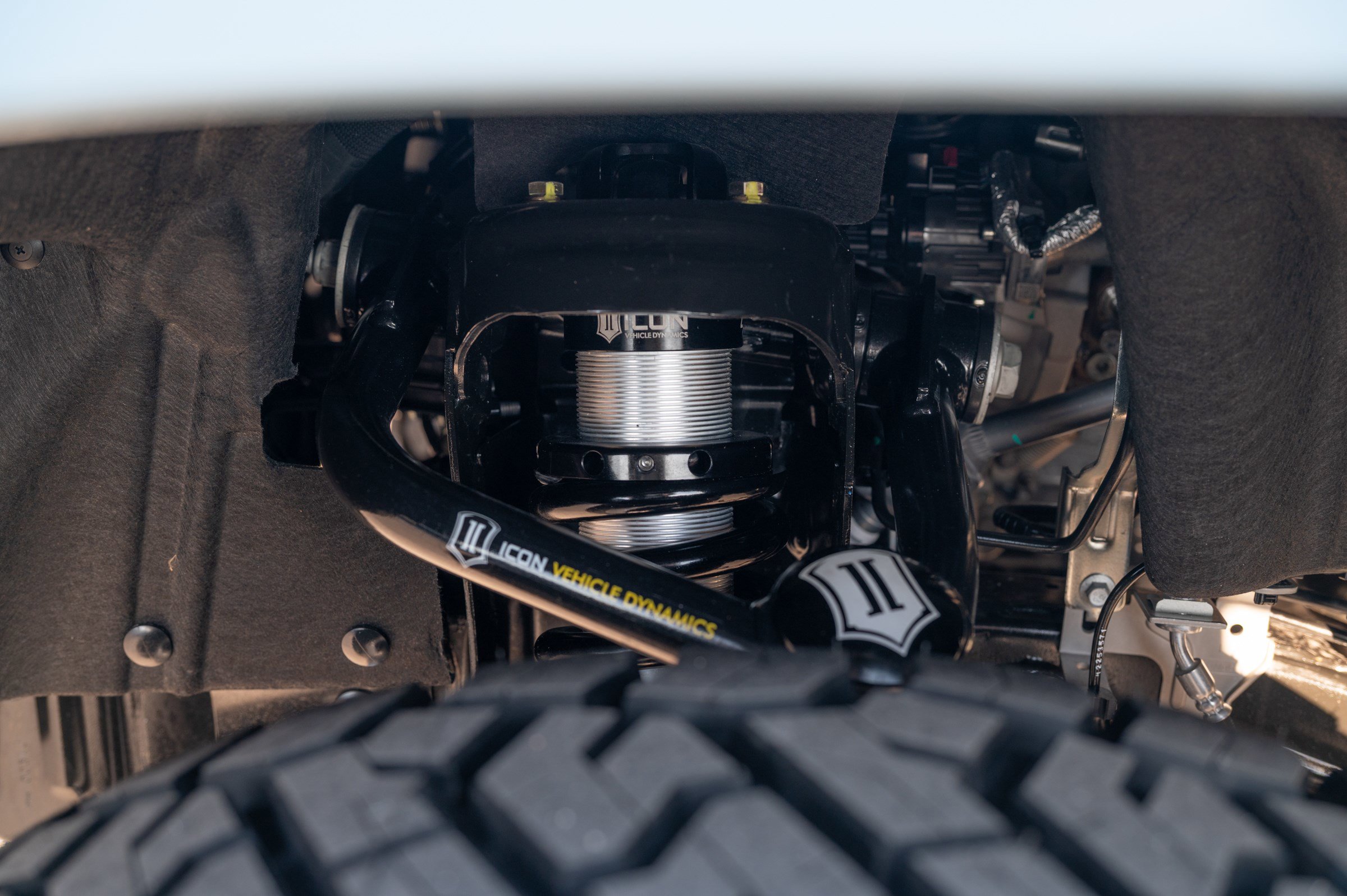 New 2025 Ford Bronco Heritage Edition image 21