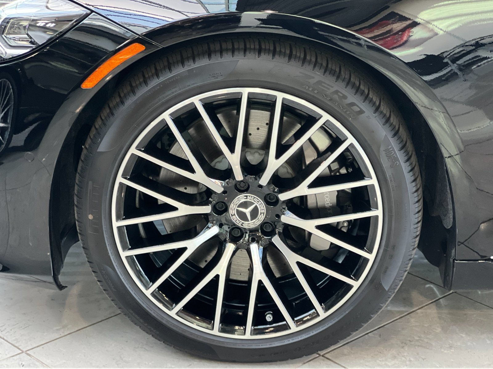 New 2027 Mercedes-Benz S 580 4MATIC Sedan image 21
