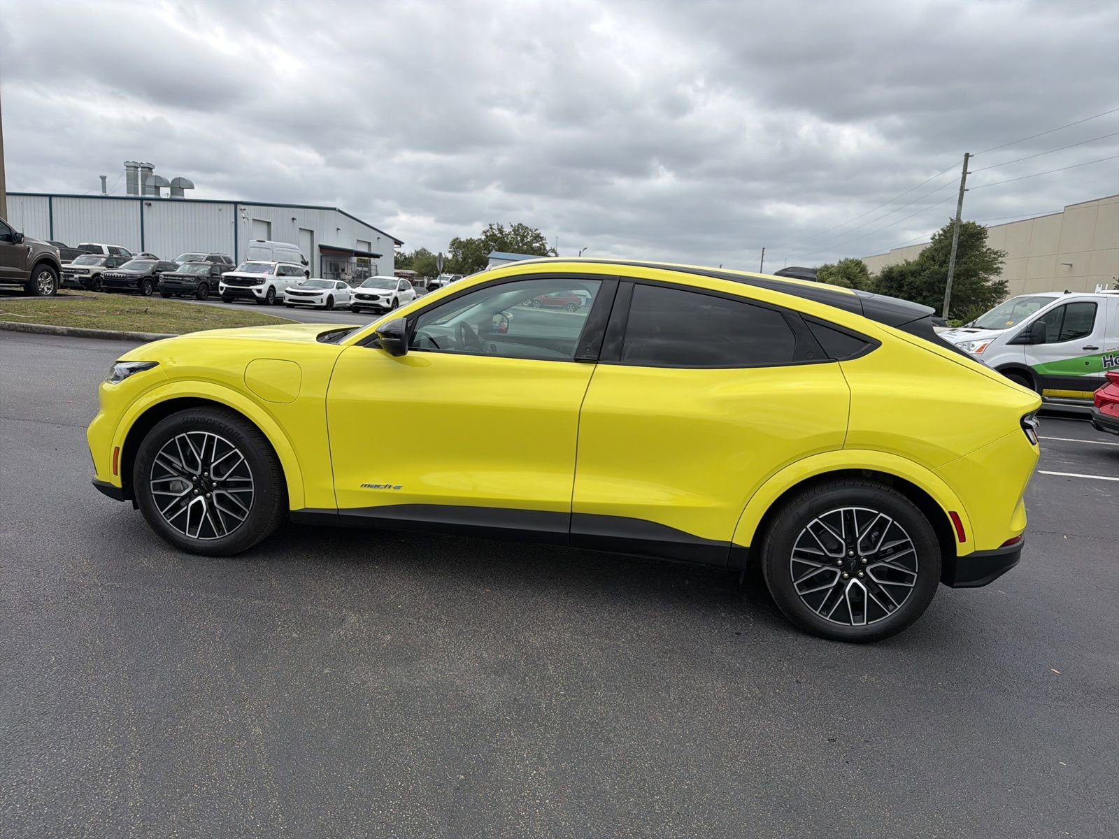 Certified 2025 Ford Mustang Mach-E Premium RWD image 14