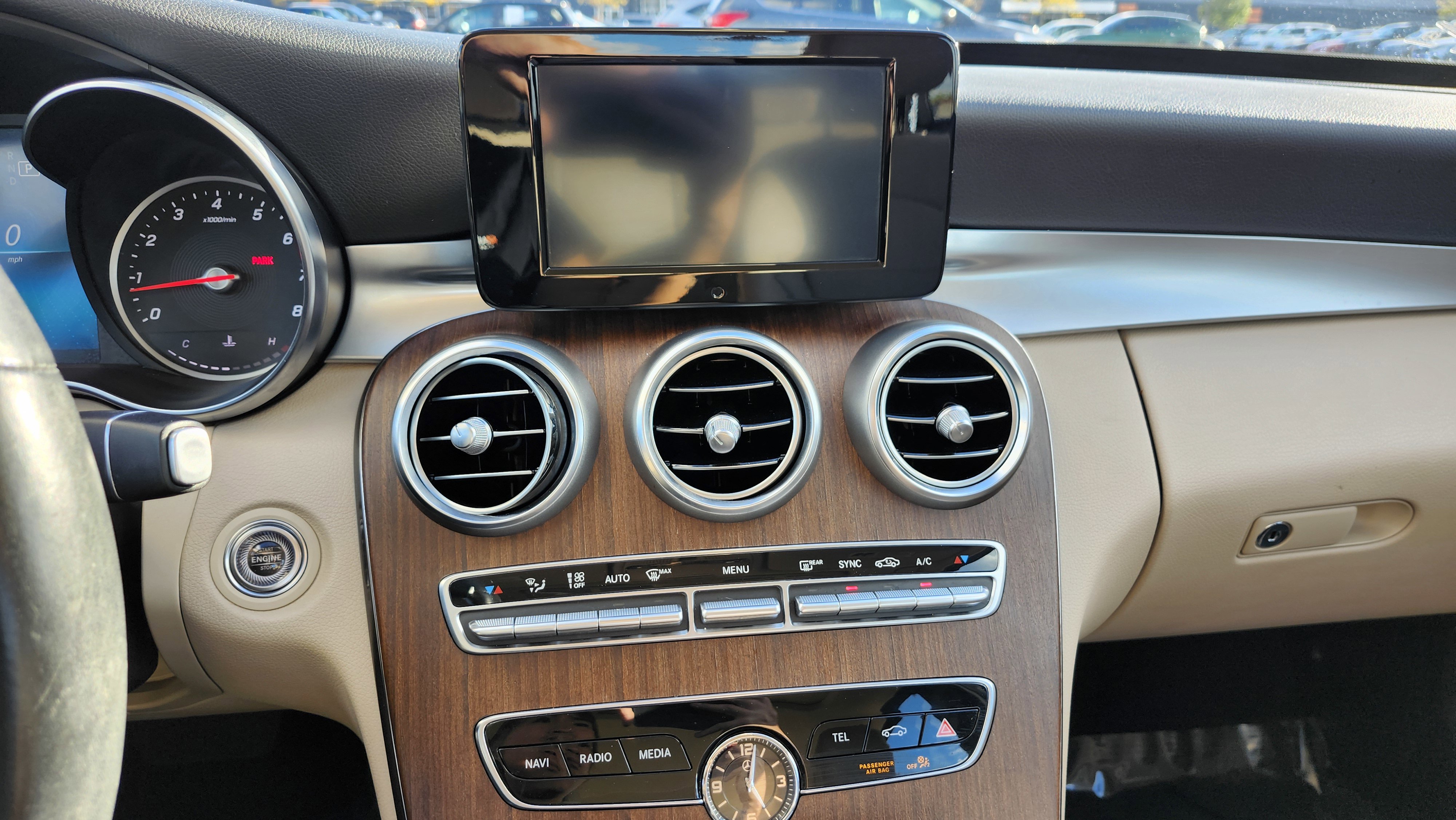 Used 2019 Mercedes-Benz C 300 4MATIC Sedan image 25