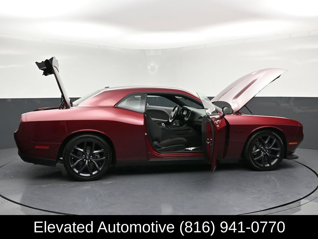Used 2023 Dodge Challenger R/T w/ Blacktop Package image 35