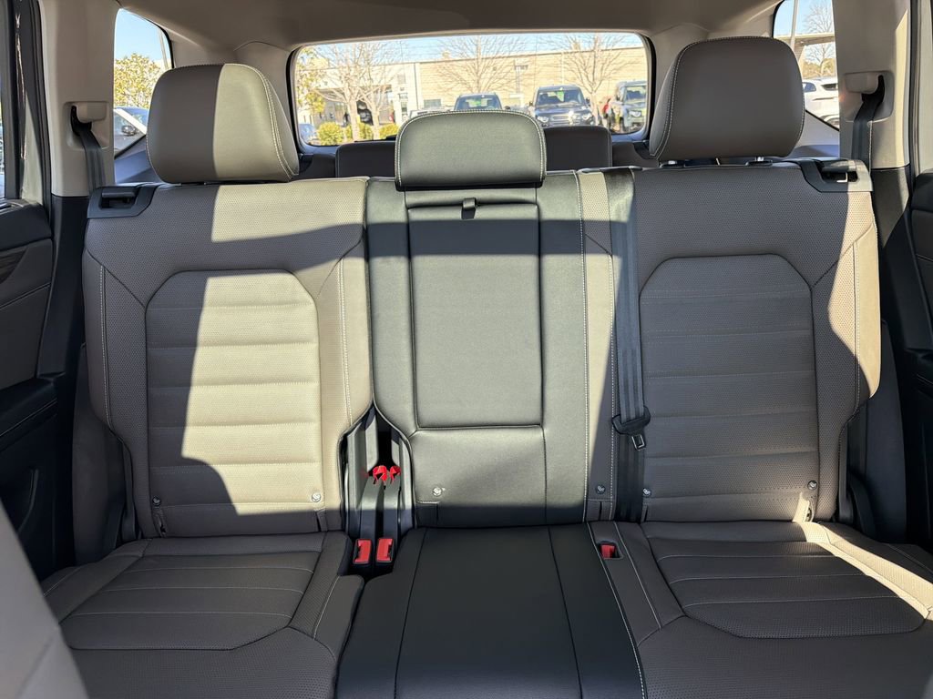 New 2026 Volkswagen Atlas SEL image 34