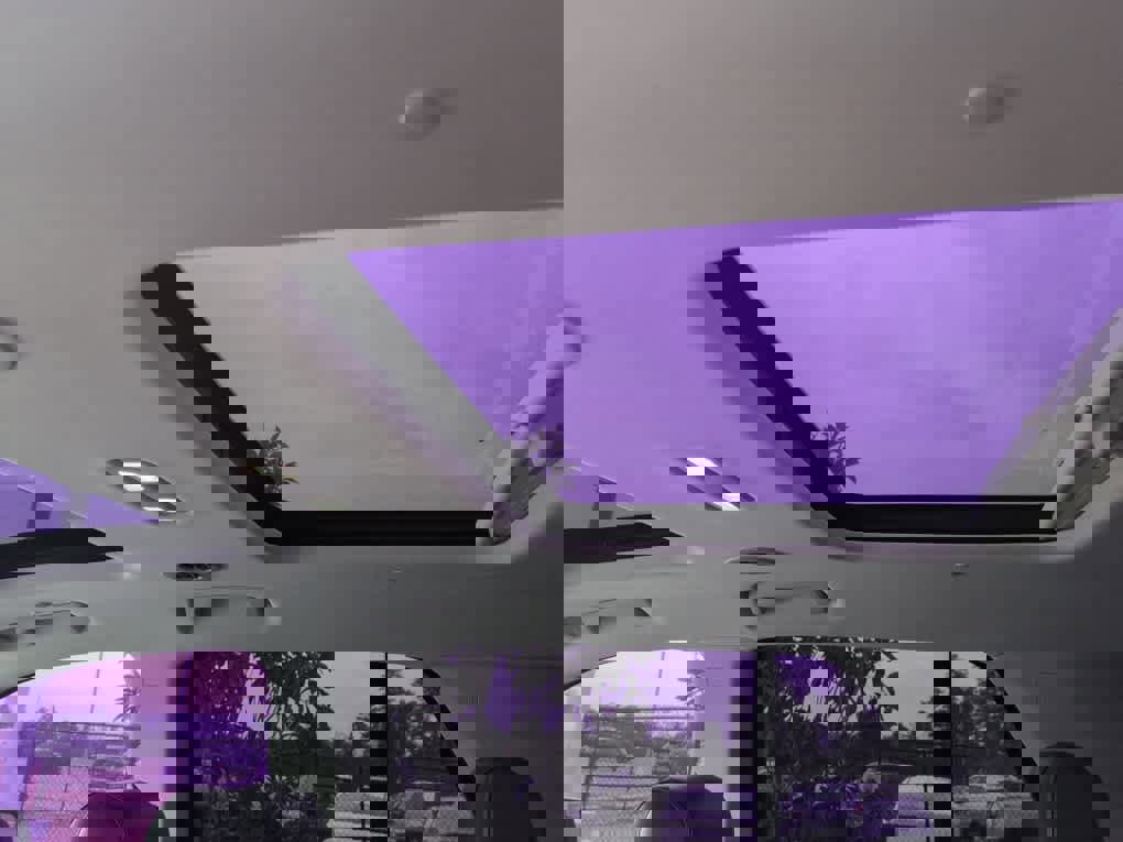 Used 2021 Chevrolet Traverse Premier w/ LPO, Floor Liner Package image 9