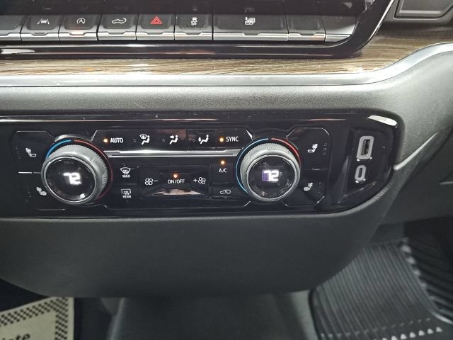 Used 2023 Chevrolet Silverado 1500 LT AWD/4WD image 6