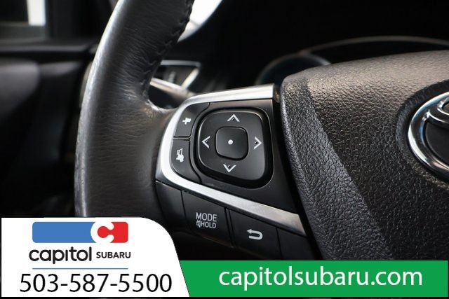 Used 2017 Toyota Camry XLE w/ Moonroof Package FWD image 20