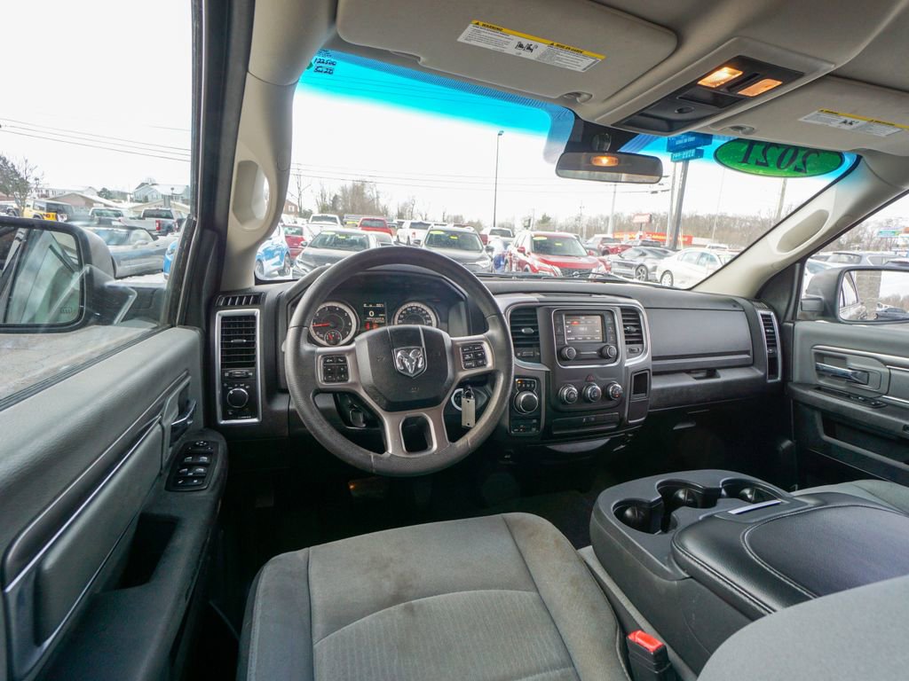 Used 2021 RAM 1500 Classic SLT image 12