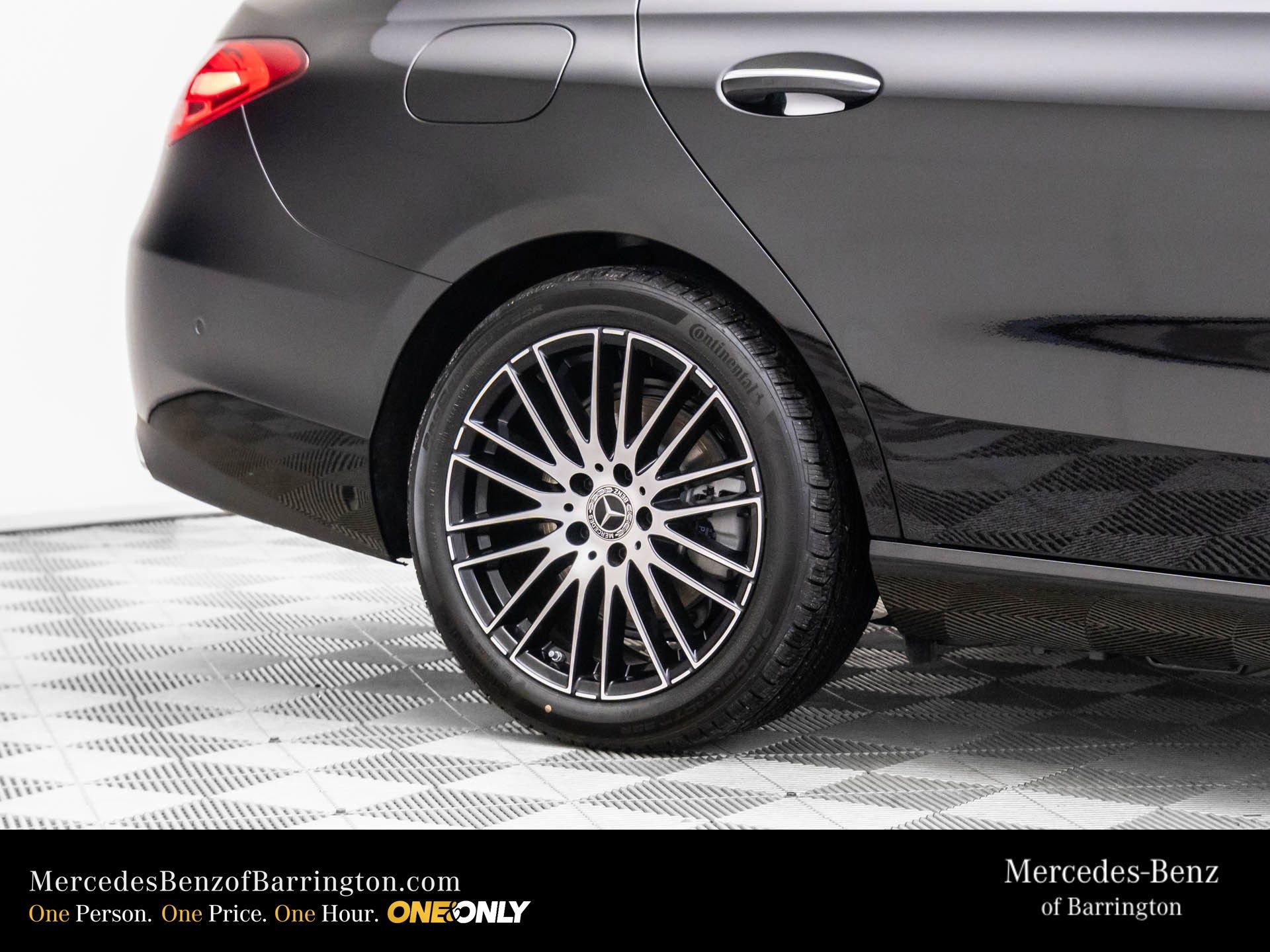 New 2026 Mercedes-Benz C 300 4MATIC Sedan image 36