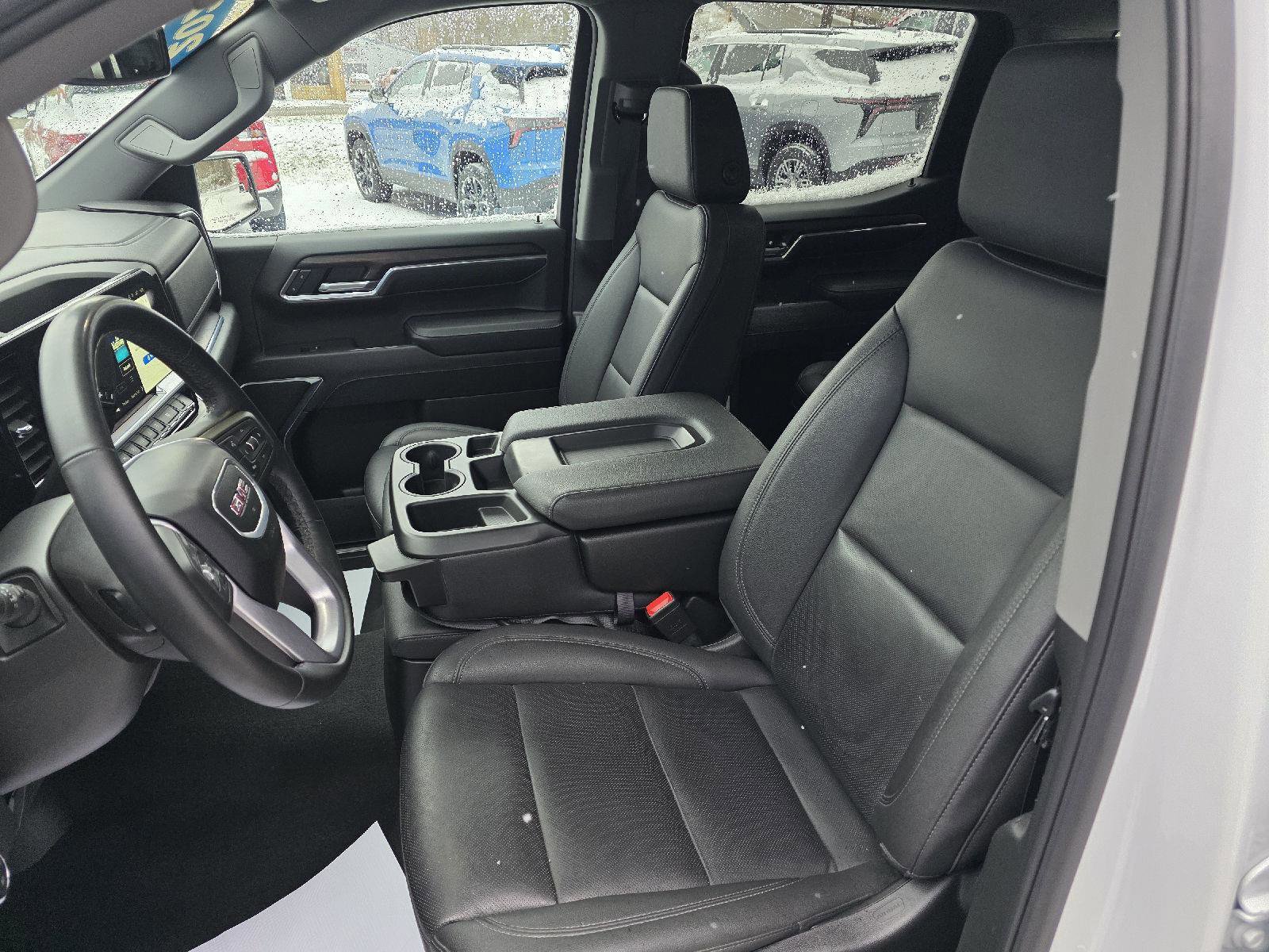 Used 2024 GMC Sierra 1500 SLT image 14