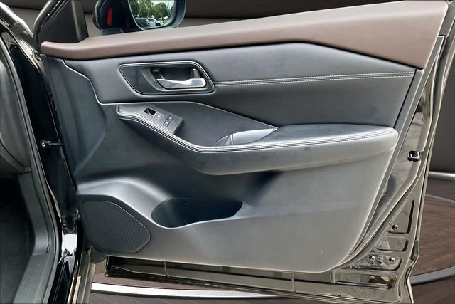 Certified 2023 Nissan Rogue SL AWD/4WD image 22