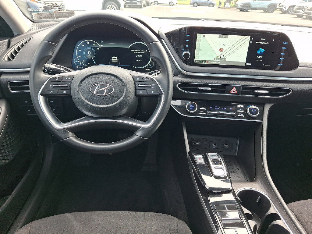 Certified 2023 Hyundai Sonata SEL w/ Convenience Package FWD image 10