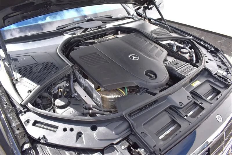 Used 2024 Mercedes-Benz S 500 4MATIC image 40