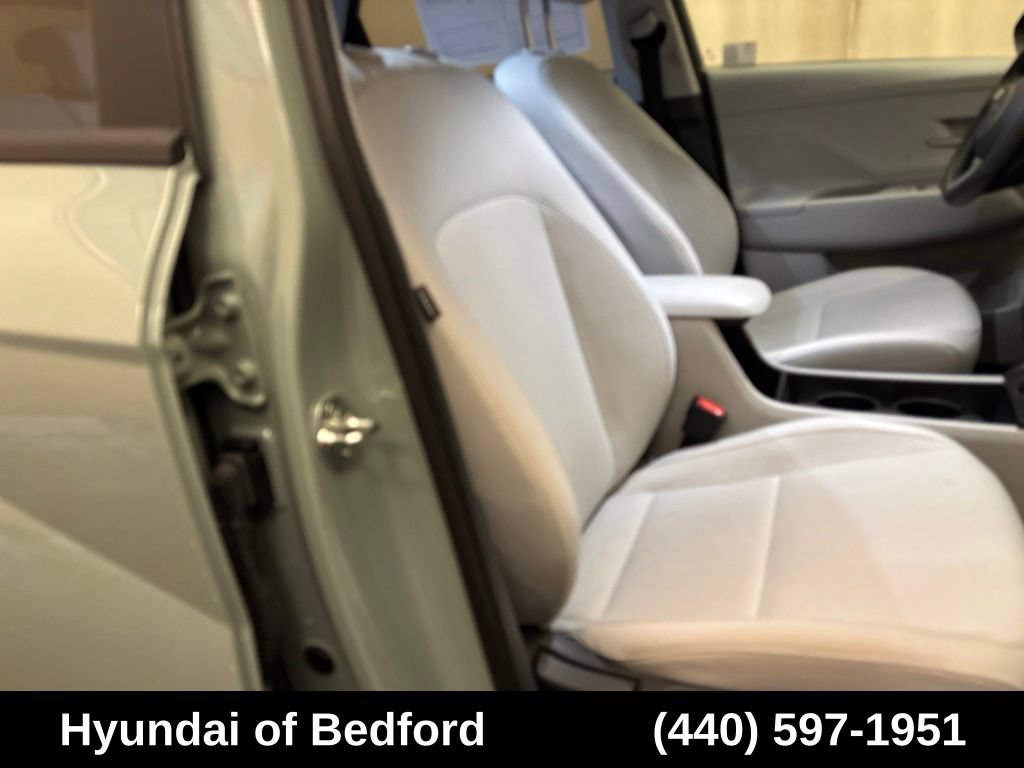 Used 2024 Hyundai Kona SEL w/ Convenience Package AWD/4WD image 21