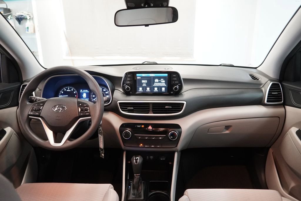 Used 2020 Hyundai Tucson SE w/ Cargo Package FWD image 18