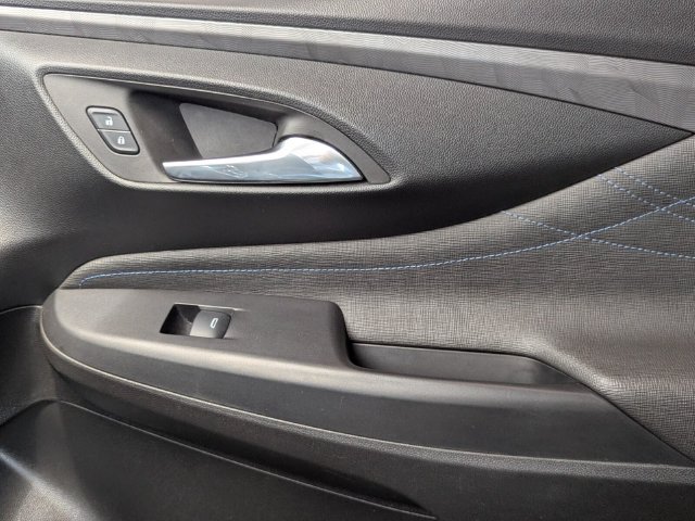 Used 2024 Buick Envista Sport Touring w/ Convenience I Package FWD image 28