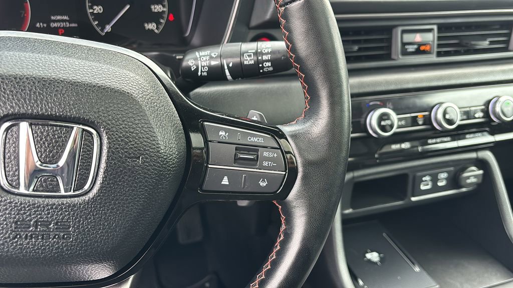 Certified 2024 Honda Pilot TrailSport image 18