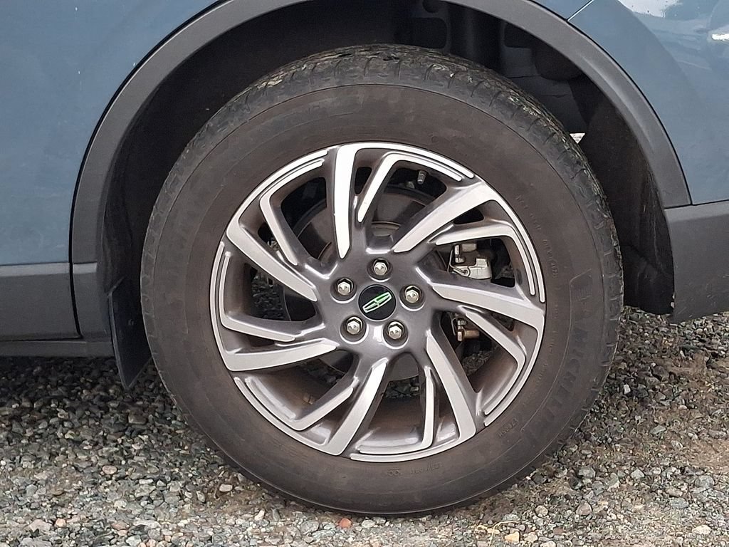 Used 2023 Lincoln Corsair AWD image 31